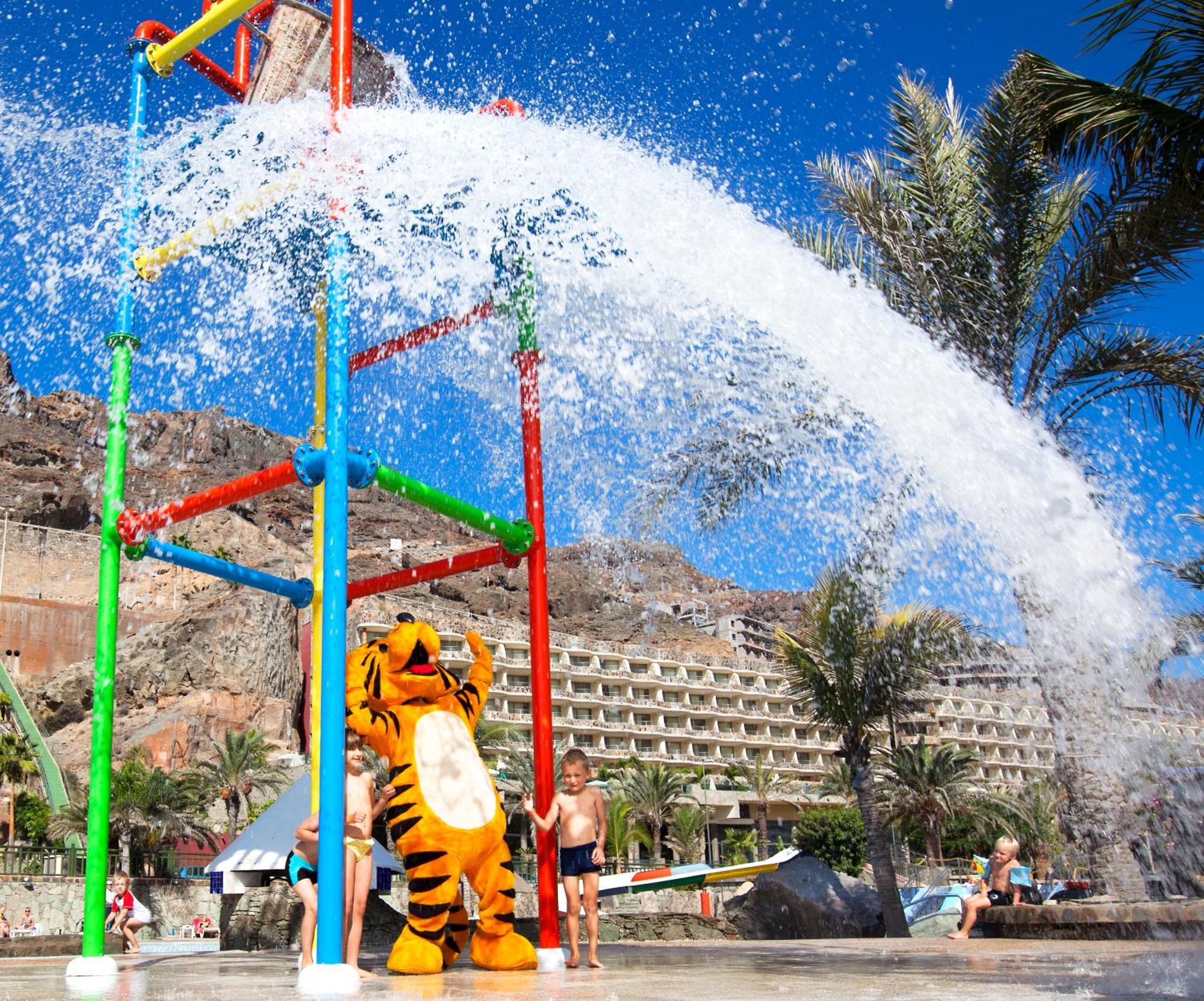 Hotel Livvo Lago Taurito & Aquapark Dış mekan fotoğraf